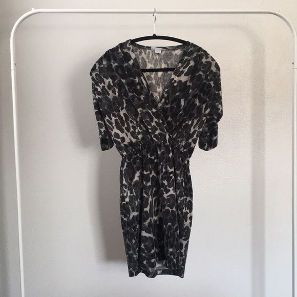 Bar lll gray/black leopard print dress - Picture 2 of 4